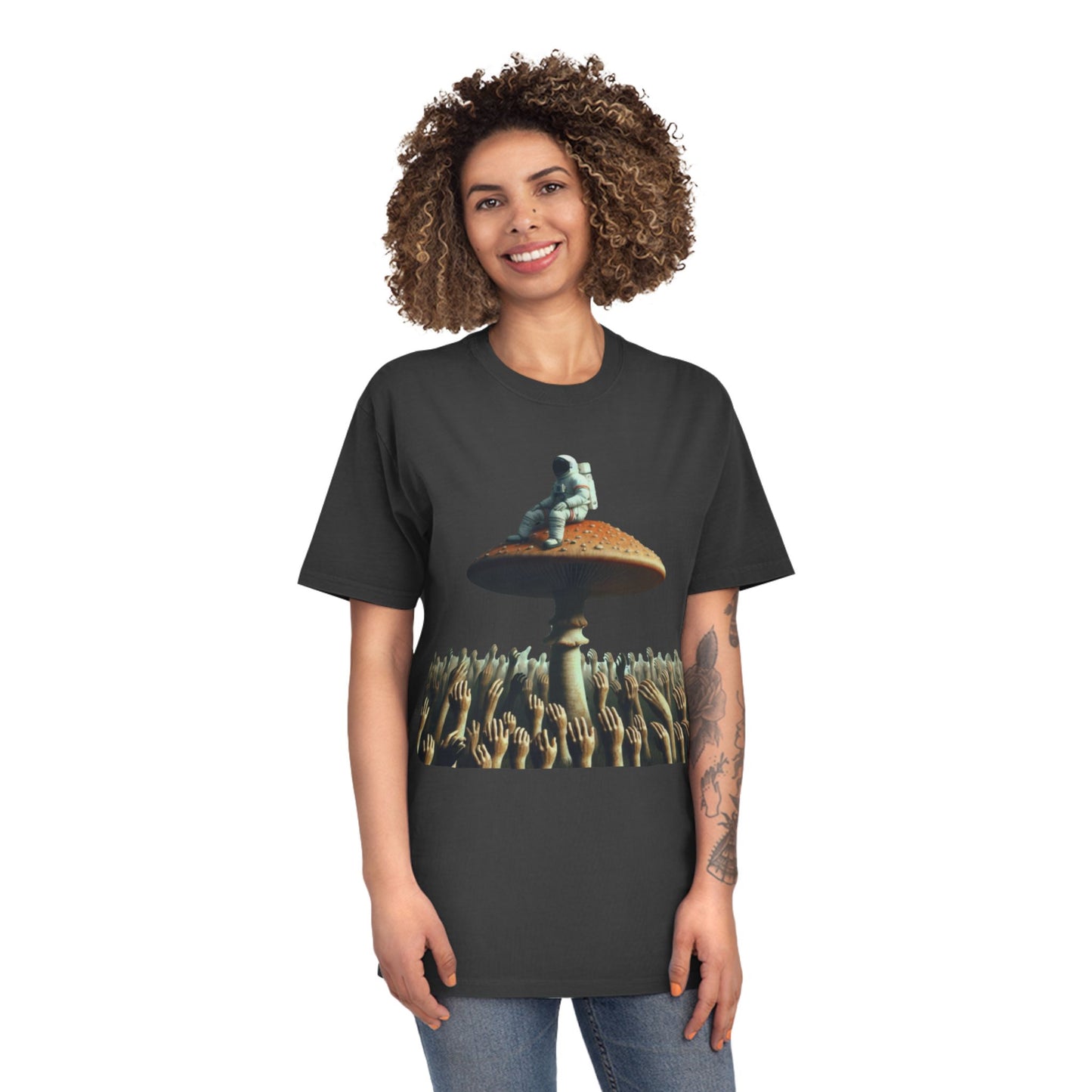 Astronaut on Mushroom, T-Shirt Psychedelic Explorer Unisex Faded Shirt - Psychonaut Swag