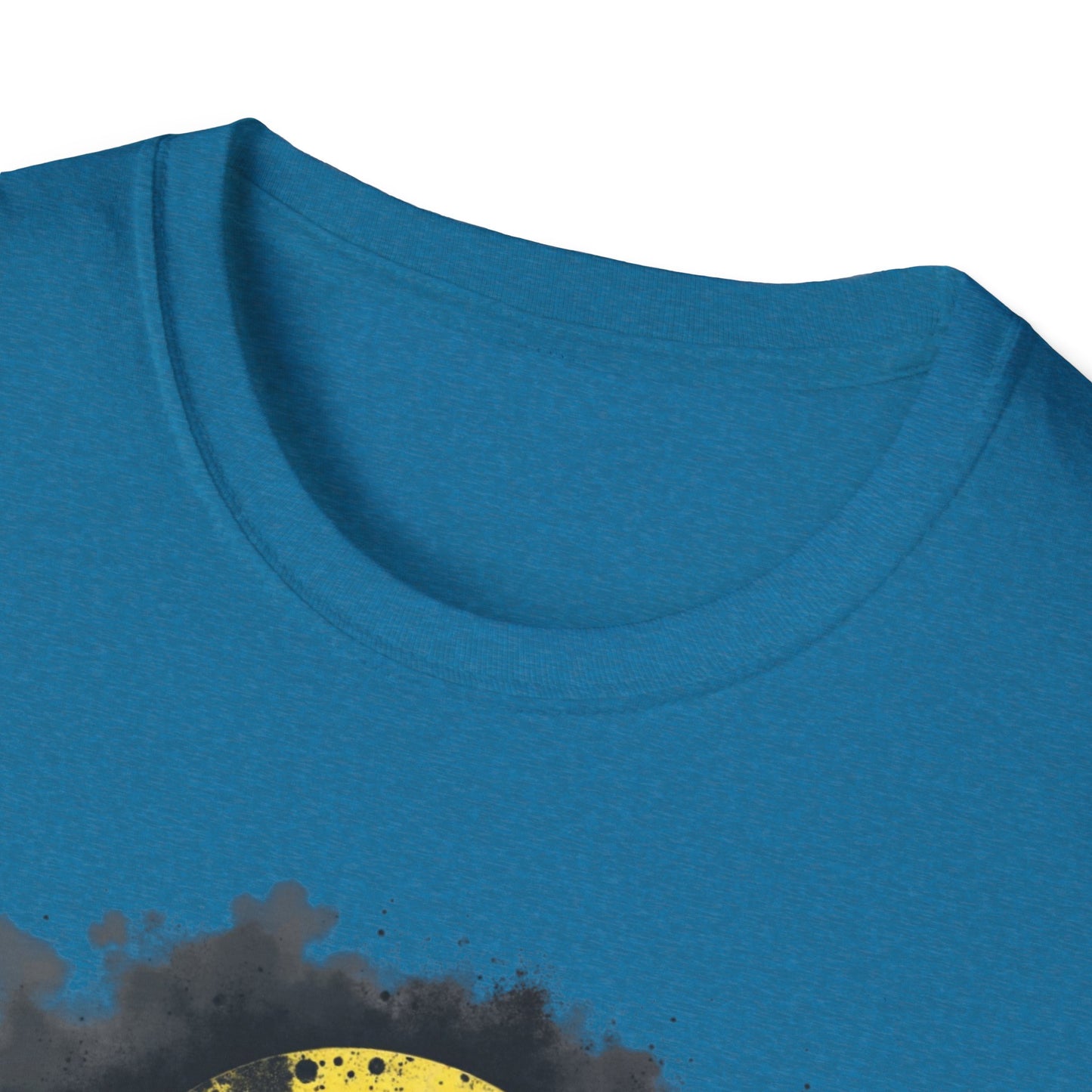 Psycho Smile, Pyschonaut Swag T-Shirt - Unisex Softstyle Tee, Casual Wear, Gift for Gamers, Festival Attire, Streetwear Fashion