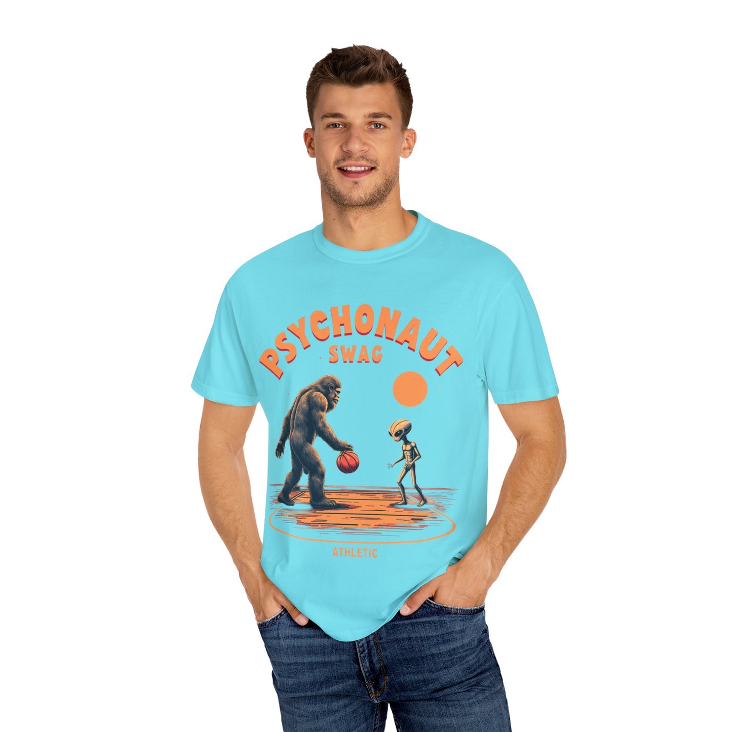 Alien vs Bigfoot, Psychonaut Swag Unisex T-Shirt, Funny Graphic Tee, Unique Gift for Gamers, Outdoor Lovers, Birthday, Casual Wear