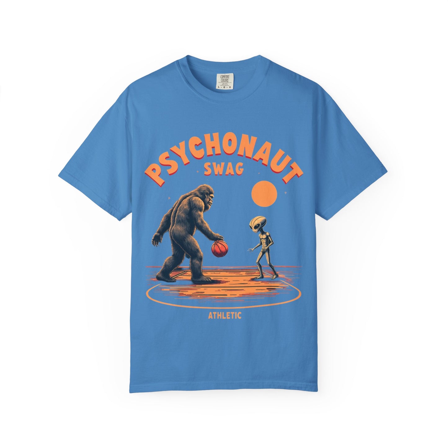 Alien vs Bigfoot, Psychonaut Swag Unisex T-Shirt, Funny Graphic Tee, Unique Gift for Gamers, Outdoor Lovers, Birthday, Casual Wear - Psychonaut Swag