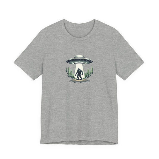Squatch Sighting T-Shirt – Sasquatch UFO Abduction Graphic Tee
