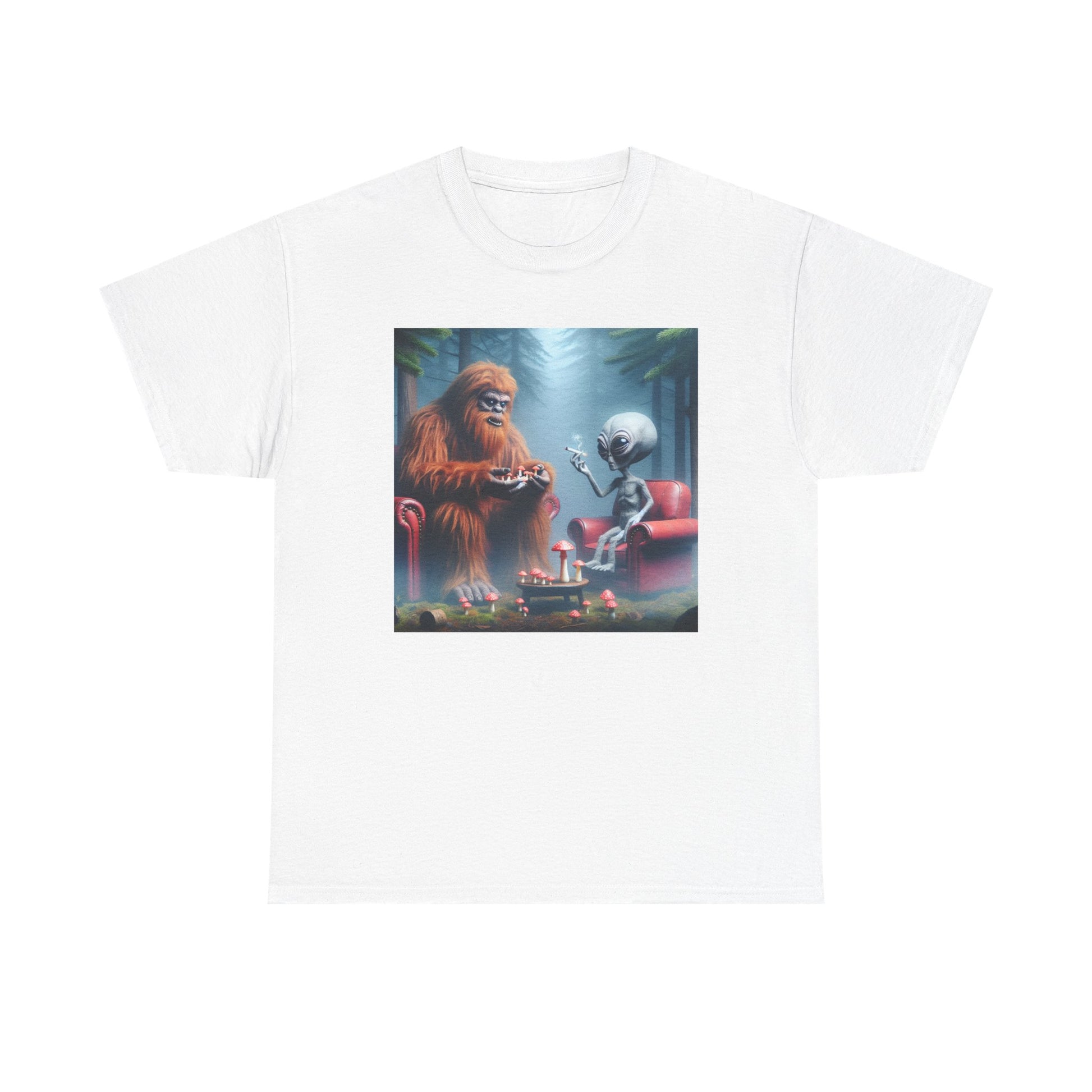 Mythical Bigfoot and Alien, Hanging out in the woods, Unisex Heavy Cotton Tee - Psychonaut Swag