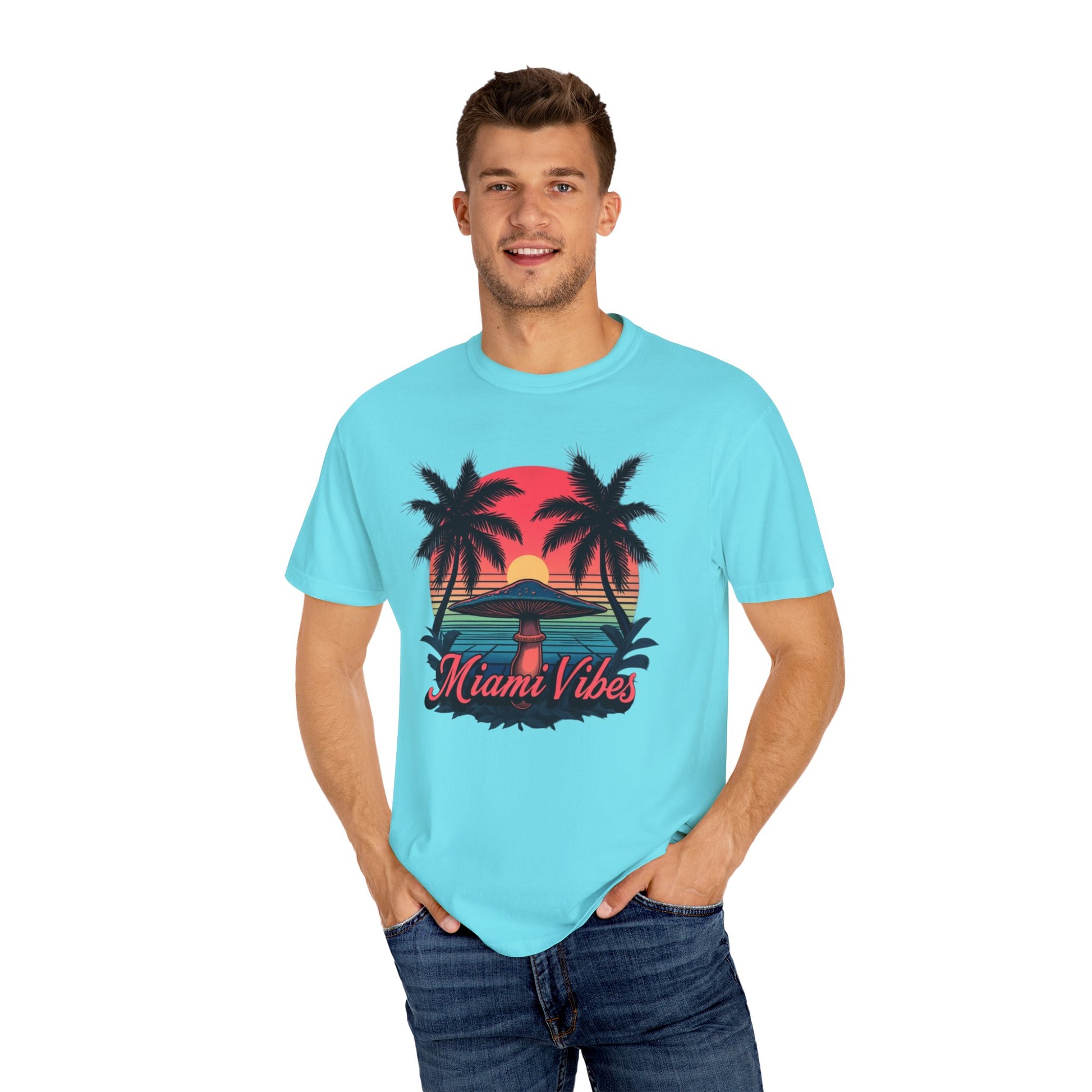Miami Vibes, T-Shirt with Tropical Vibes Design, Summer Apparel, Beachwear, Gift for Vacation Lovers, Relaxed Style - Psychonaut Swag