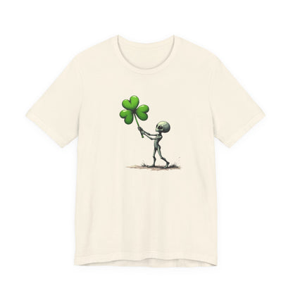 Alien Holding Clover T-Shirt — Cute St. Patrick’s Day Graphic Tee