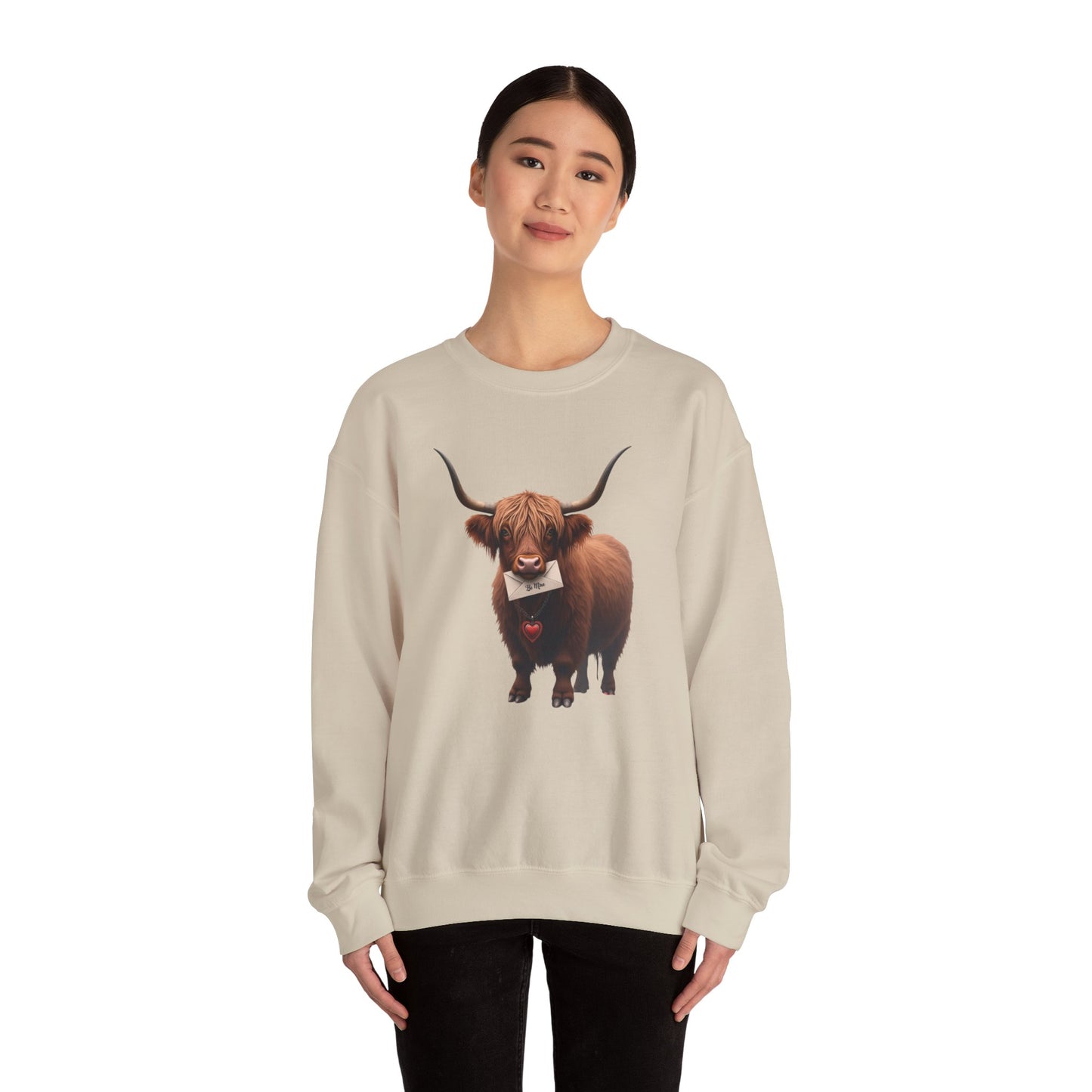 Highland Cow with Valentine, Unisex Heavy Blend™ Crewneck Sweatshirt