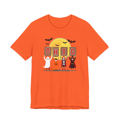 Halloween sports fan Tee, Fun T-Shirt for Fall, Unisex Short Sleeve Shirt, Spooky Season Apparel, Halloween Party Outfit, Gift for Halloween [...]