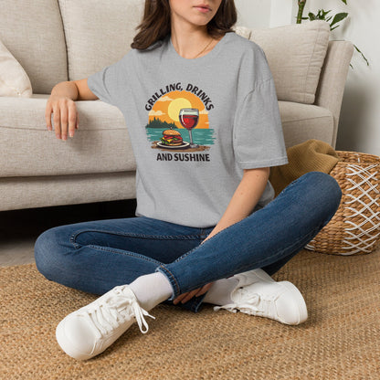 T-Shirt — Grilling, Drinks and Sunshine Retro Sunset BBQ Wine Tee
