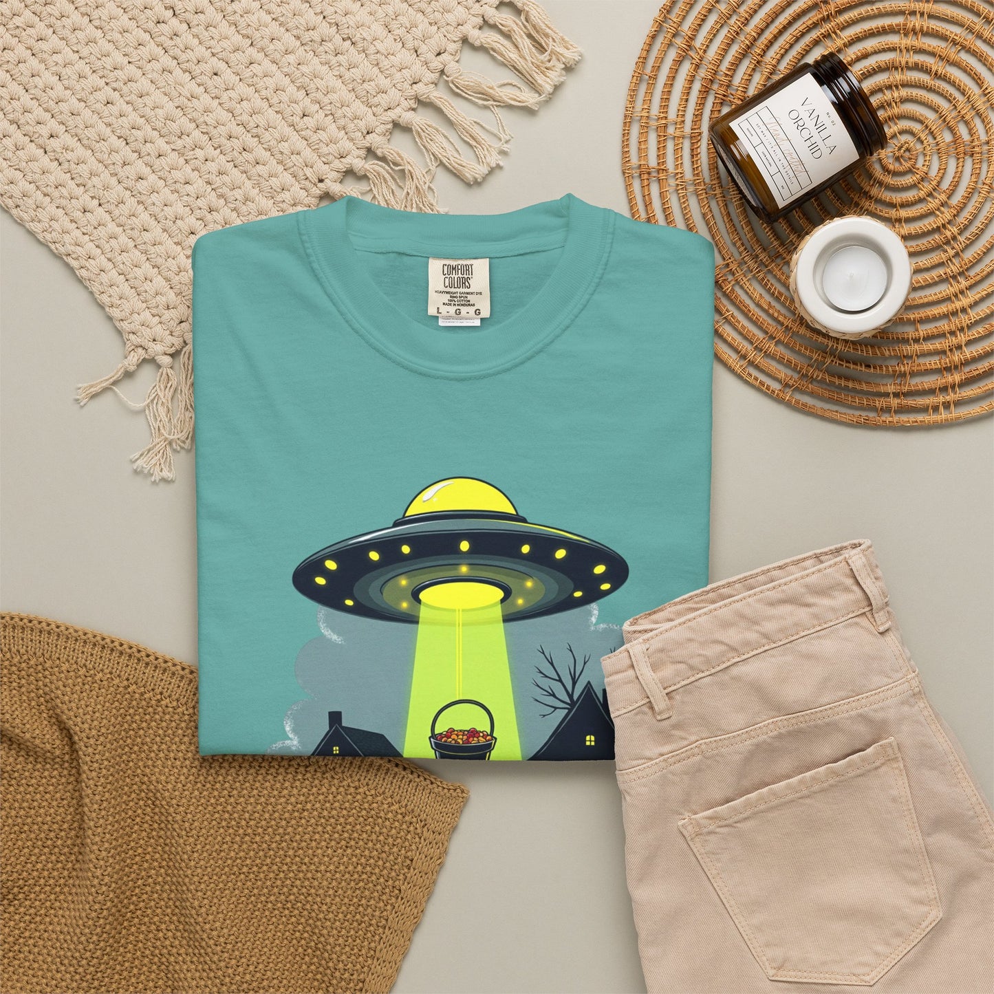 Halloween UFO Trick or Treat T-Shirt — Alien Abduction Spooky Tee