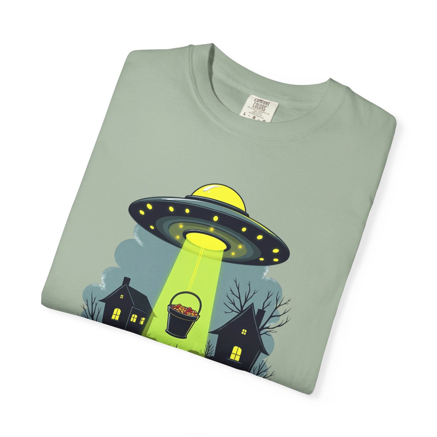 Halloween UFO Trick or Treat T-Shirt — Alien Abduction Spooky Tee