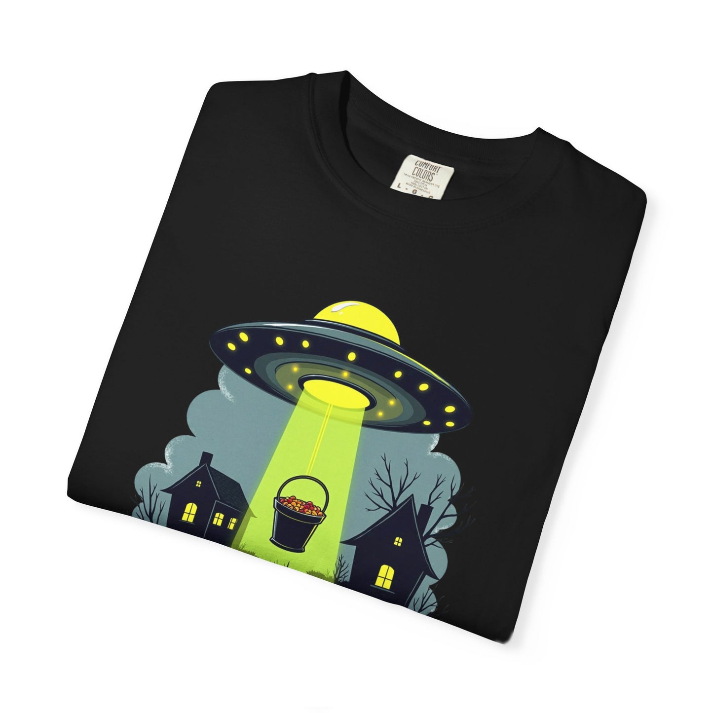 Halloween UFO Trick or Treat T-Shirt — Alien Abduction Spooky Tee