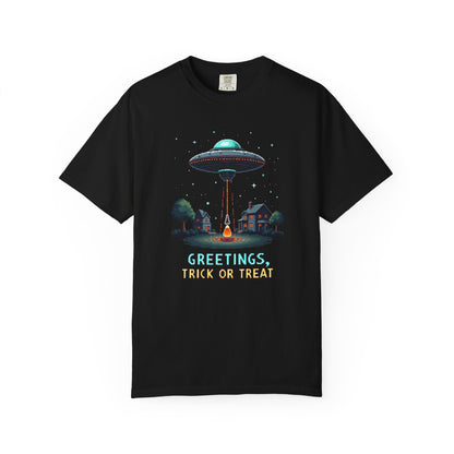 Halloween Alien Greetings T-Shirt, Unisex T-Shirt, Funny Halloween Tee, Trick or Treat Shirt, Spooky Season Apparel, Gift for [...]