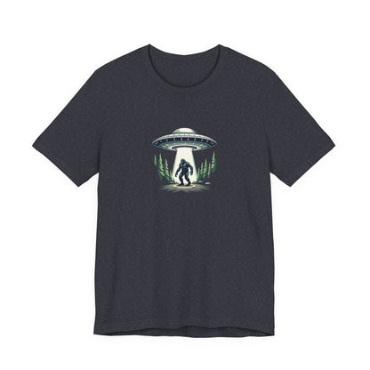 Squatch Sighting T-Shirt – Sasquatch UFO Abduction Graphic Tee