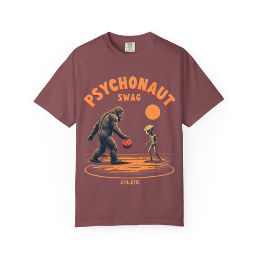 Alien vs Bigfoot, Psychonaut Swag Unisex T-Shirt, Funny Graphic Tee, Unique Gift for Gamers, Outdoor Lovers, Birthday, Casual Wear - Psychonaut Swag