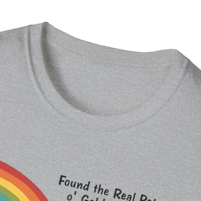 T‑Shirt — "Found the Real Pot of Gold" Rainbow & Leprechaun Cat Graphic