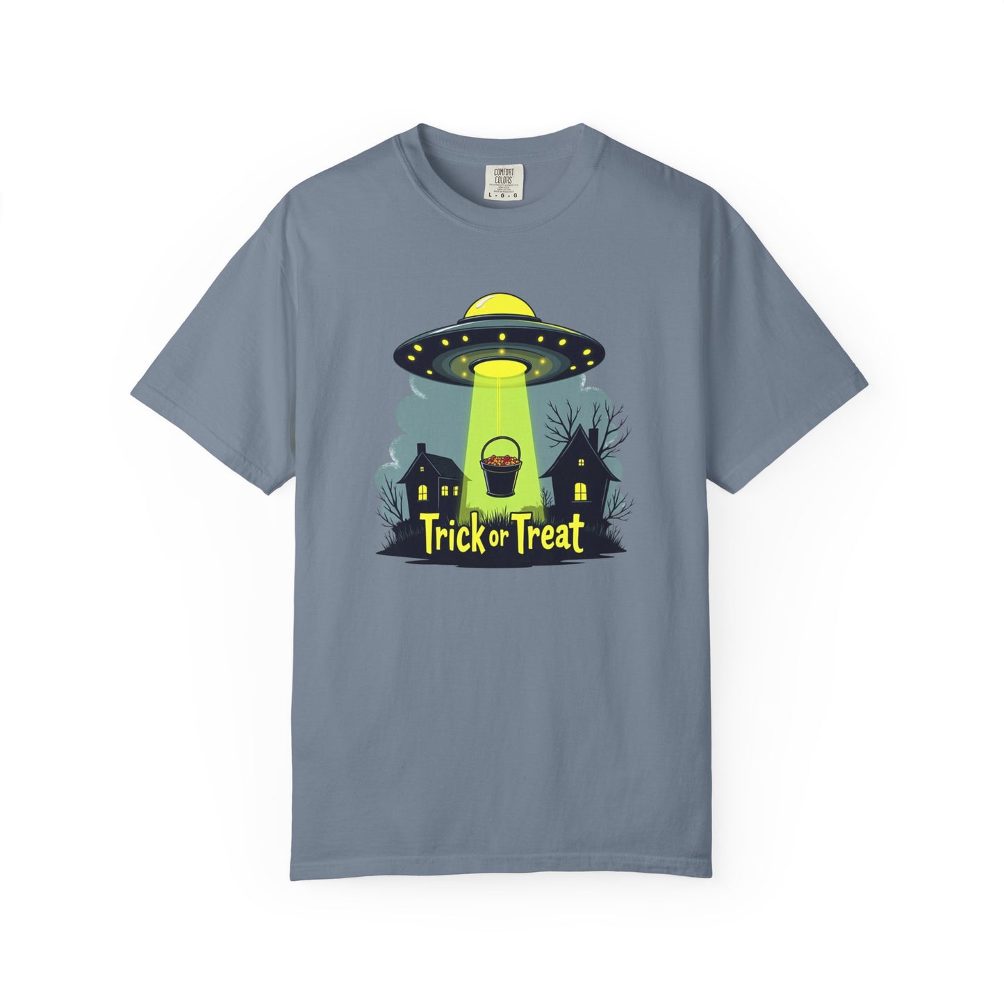 Halloween UFO Trick or Treat T-Shirt — Alien Abduction Spooky Tee