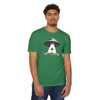 UFO Abduction Shamrock Tee — St. Patrick’s Day Alien Graphic T-Shirt
