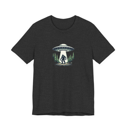 Squatch Sighting T-Shirt – Sasquatch UFO Abduction Graphic Tee