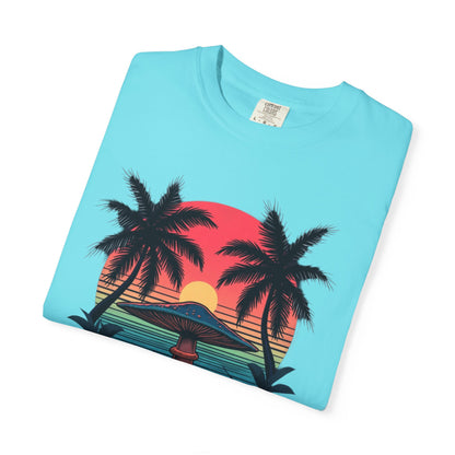 Miami Vibes, T-Shirt with Tropical Vibes Design, Summer Apparel, Beachwear, Gift for Vacation Lovers, Relaxed Style - Psychonaut Swag