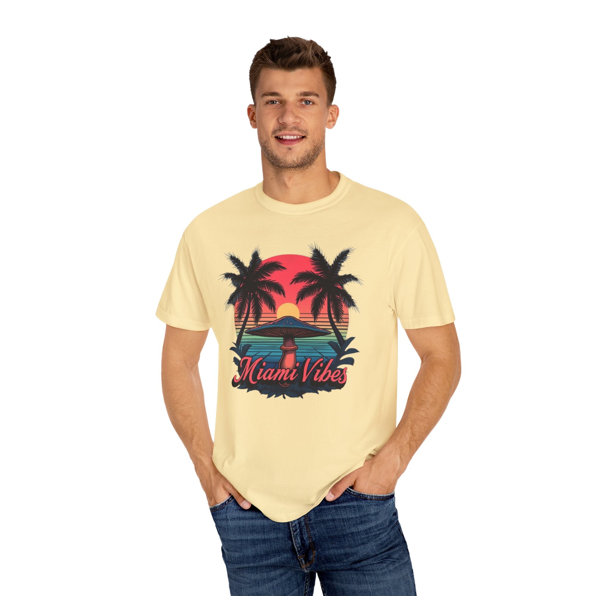 Miami Vibes, T-Shirt with Tropical Vibes Design, Summer Apparel, Beachwear, Gift for Vacation Lovers, Relaxed Style - Psychonaut Swag
