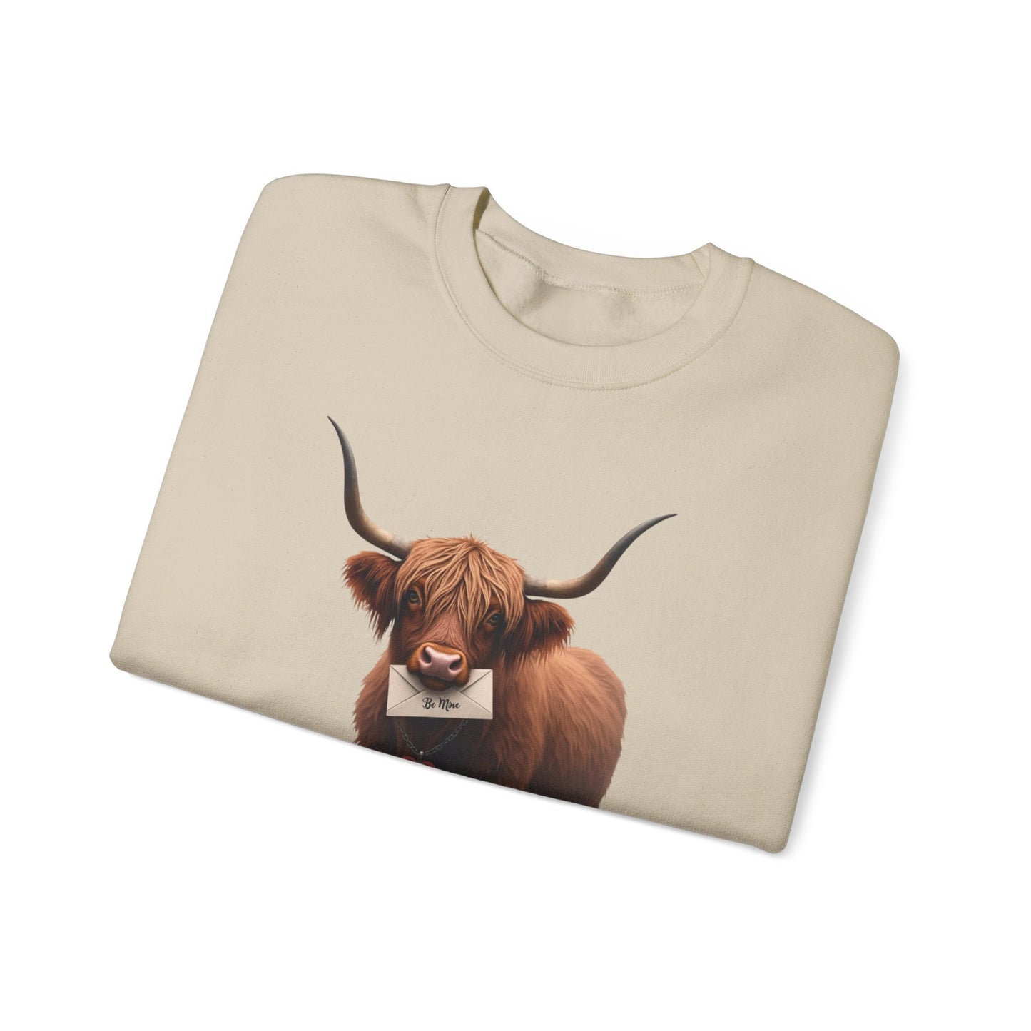 Highland Cow with Valentine, Unisex Heavy Blend™ Crewneck Sweatshirt