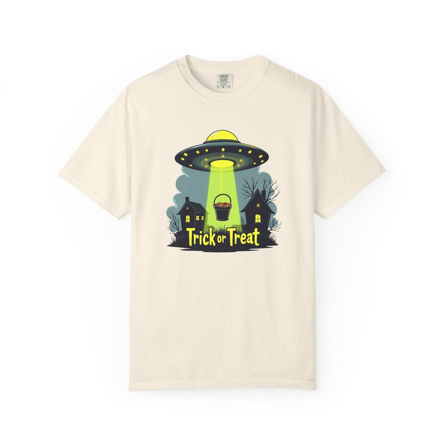 Halloween UFO Trick or Treat T-Shirt — Alien Abduction Spooky Tee
