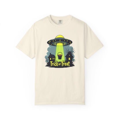 Halloween UFO Trick or Treat T-Shirt — Alien Abduction Spooky Tee