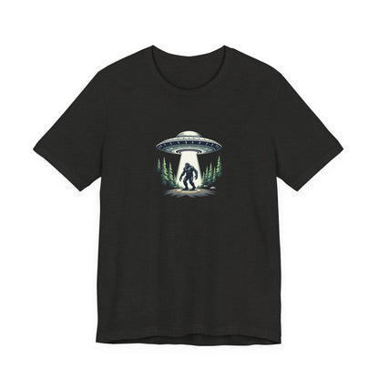 Squatch Sighting T-Shirt – Sasquatch UFO Abduction Graphic Tee