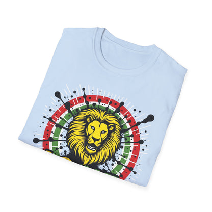 Look It's a Lion, Unisex Softstyle T-Shirt
