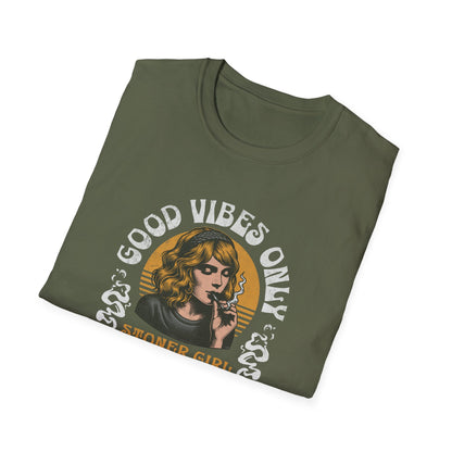 Stoner girl, Unisex Softstyle T-Shirt