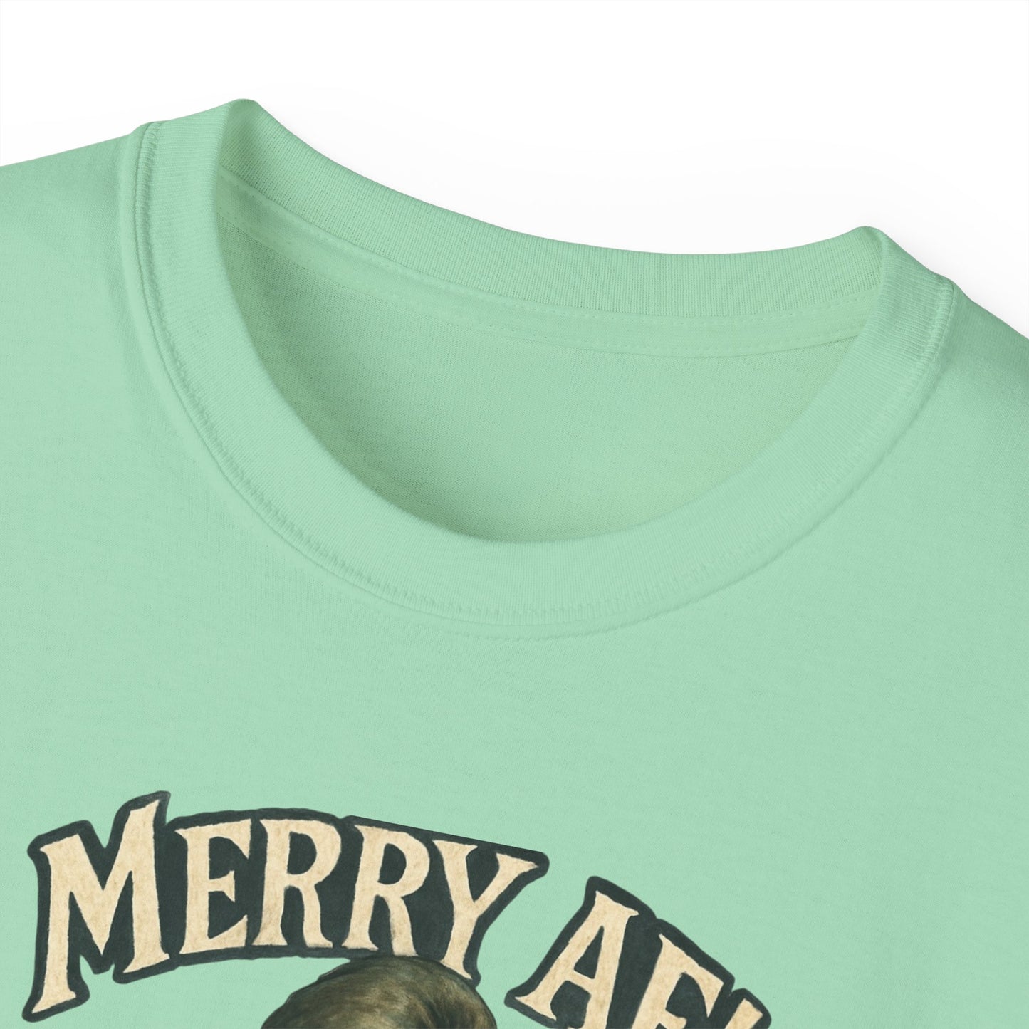 T‑Shirt — 'Merry AF' Vintage Grouchy Elf Christmas Tee