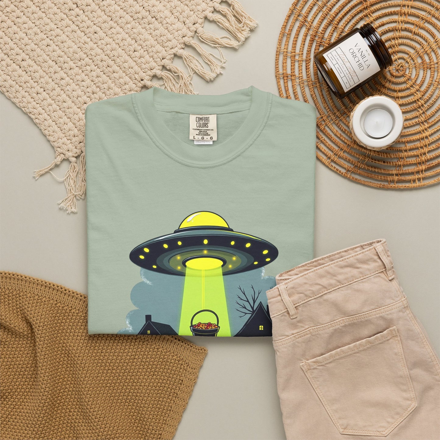 Halloween UFO Trick or Treat T-Shirt — Alien Abduction Spooky Tee