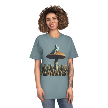 Astronaut on Mushroom, T-Shirt Psychedelic Explorer Unisex Faded Shirt - Psychonaut Swag
